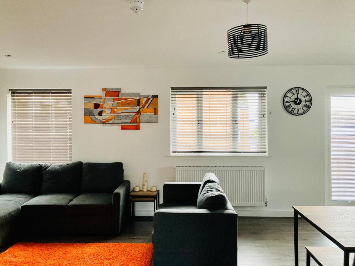 Spacious Newly Built Apartment Rhos On Sea, Colwyn Bay Kültér fotó